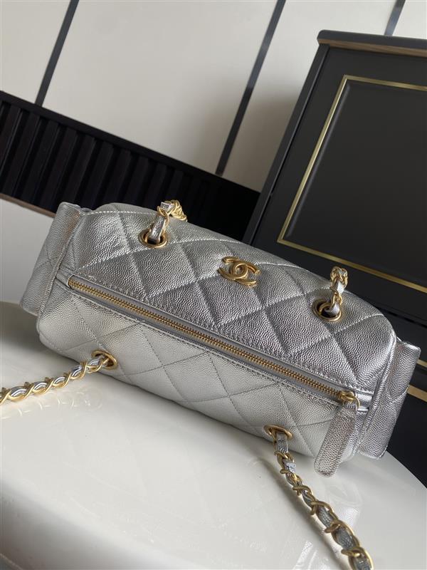 2026131205933463 700